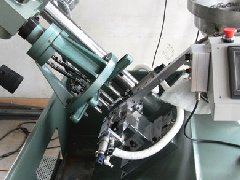 多軸攻絲機